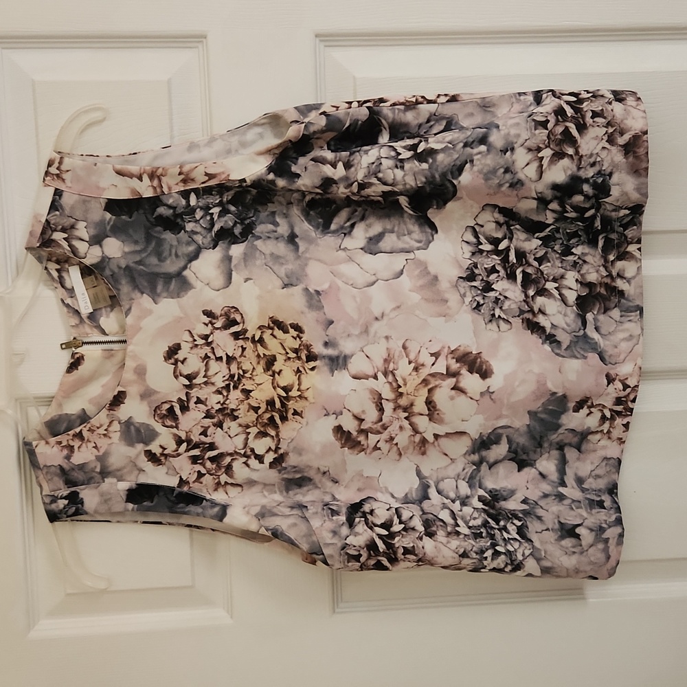 Polyester, lined work blouse